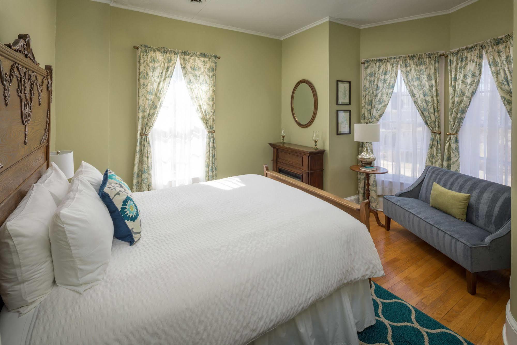 Aldrich Guest House Галена Экстерьер фото